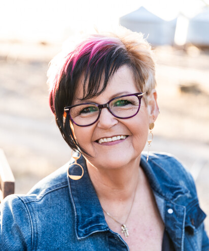 Julie Veronica Collis